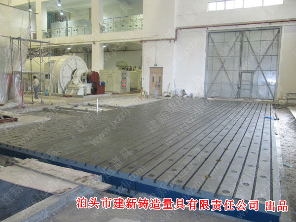 鑄鐵（tiě）平台應用在風電製（zhì）造行業